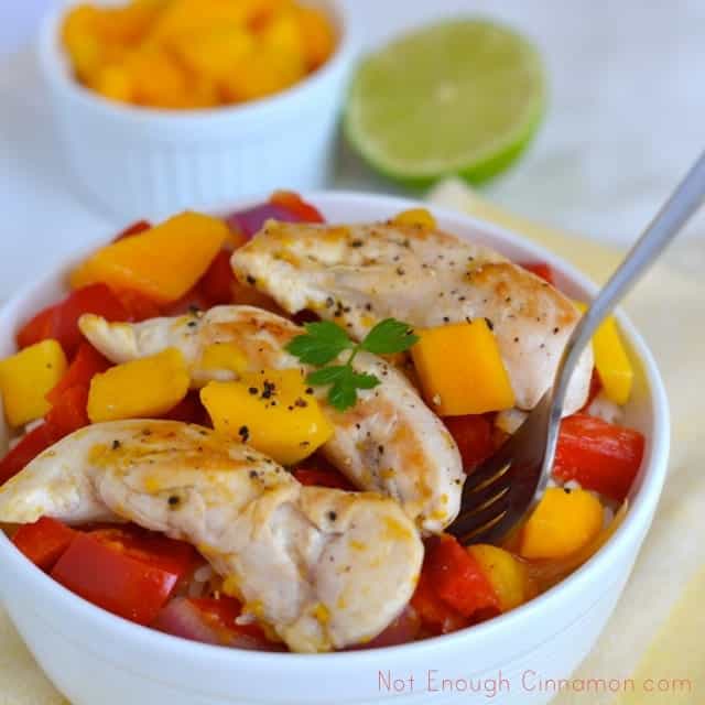 Bell Pepper, Mango and Red Onion Chicken Tenderloins