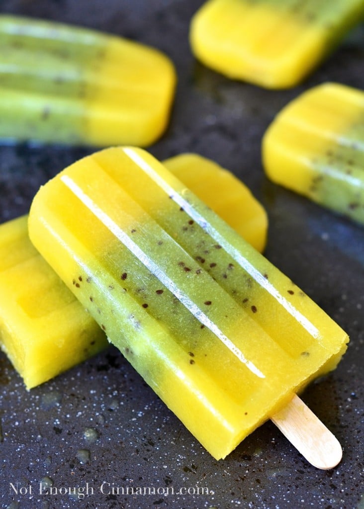 Kiwi and Orange Popsicles | 30 Healthy Homemade Popsicles | Homemade Recipes