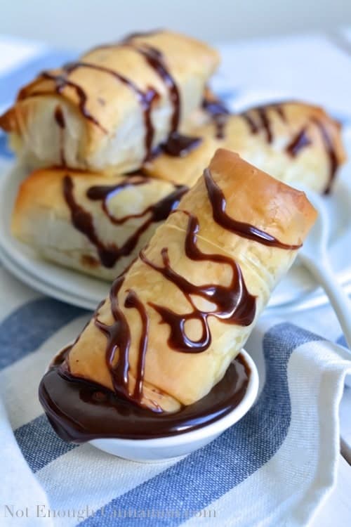 Baked Chocolate and Banana Crispy Rolls - Pin