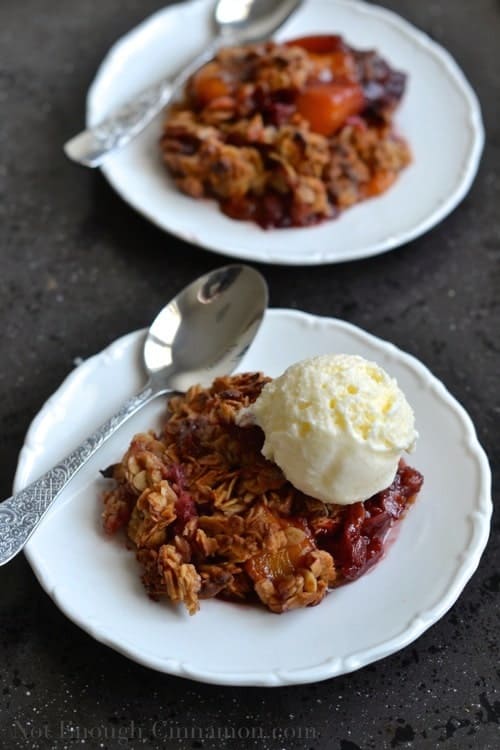 Mango and Strawberry Crisp {refined sugar free} - www.notenoughcinnamon.com