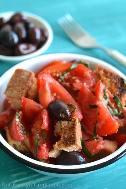 Easy Panzanella Salad - Pin