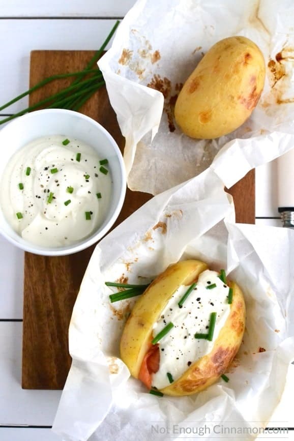 Healthified comfort food! Baked potatoes stuffed with smoked salmond and greek yogurt. So yum! - recipe on NotEnoughCinnamon.com