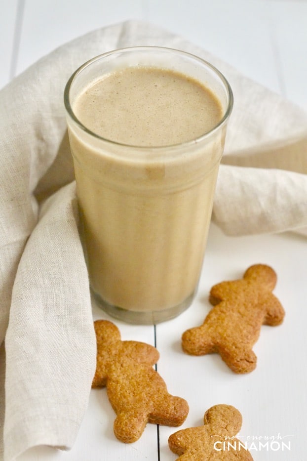 A yummy smoothie that tastes just like a gingerbread cookie but that's only made with healthy ingredients. Find the recipe on NotEnoughCinnamon.com #glutenfree #refinedsugarfree #paleo #vegan 